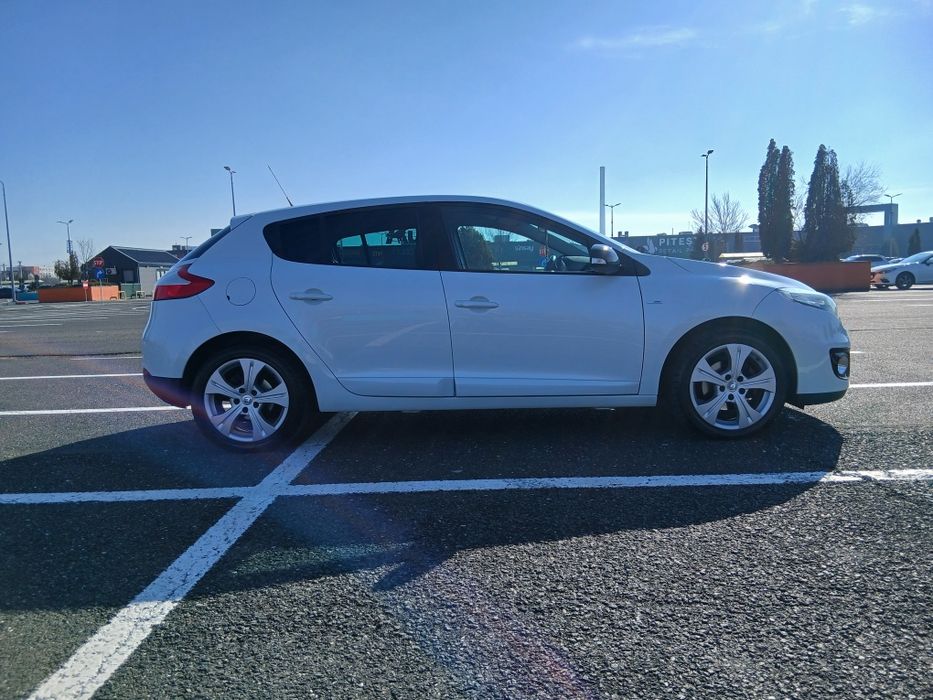 RENAULT Megane 2013 — imagine 3