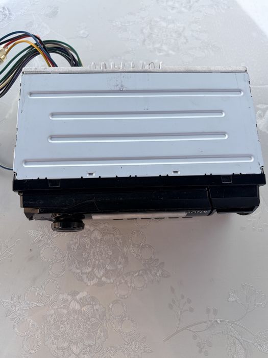 Vand sony auto  Dsx-A40Ui mp3