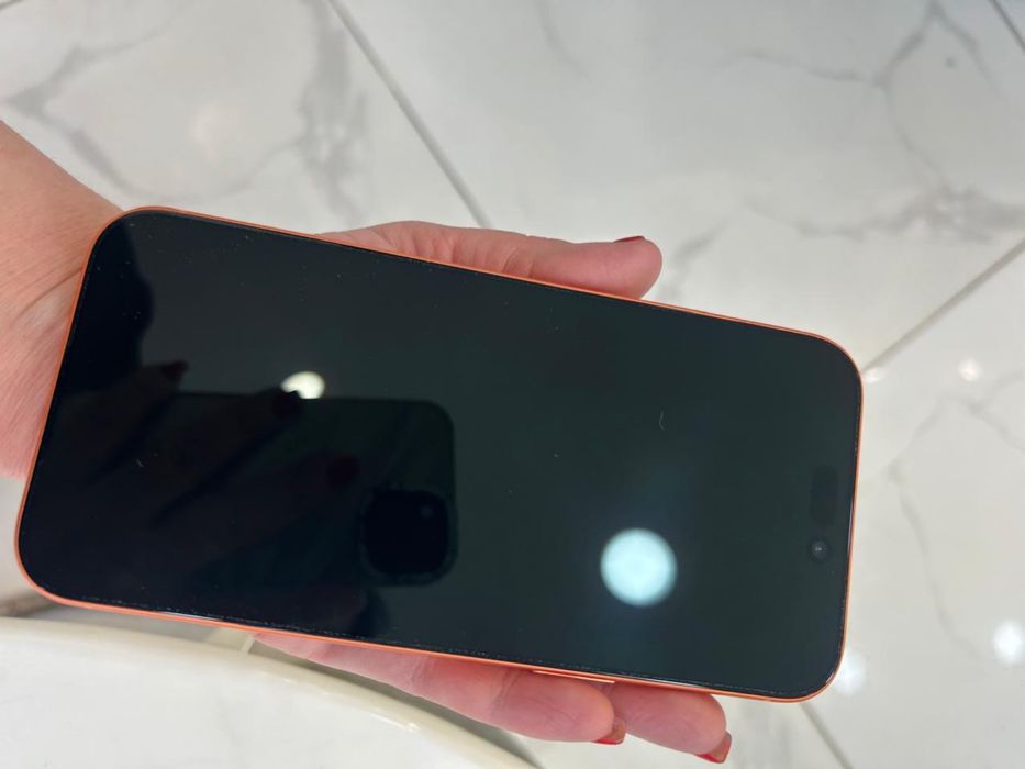 Сросно продам!!IPhone 17 pro max 256