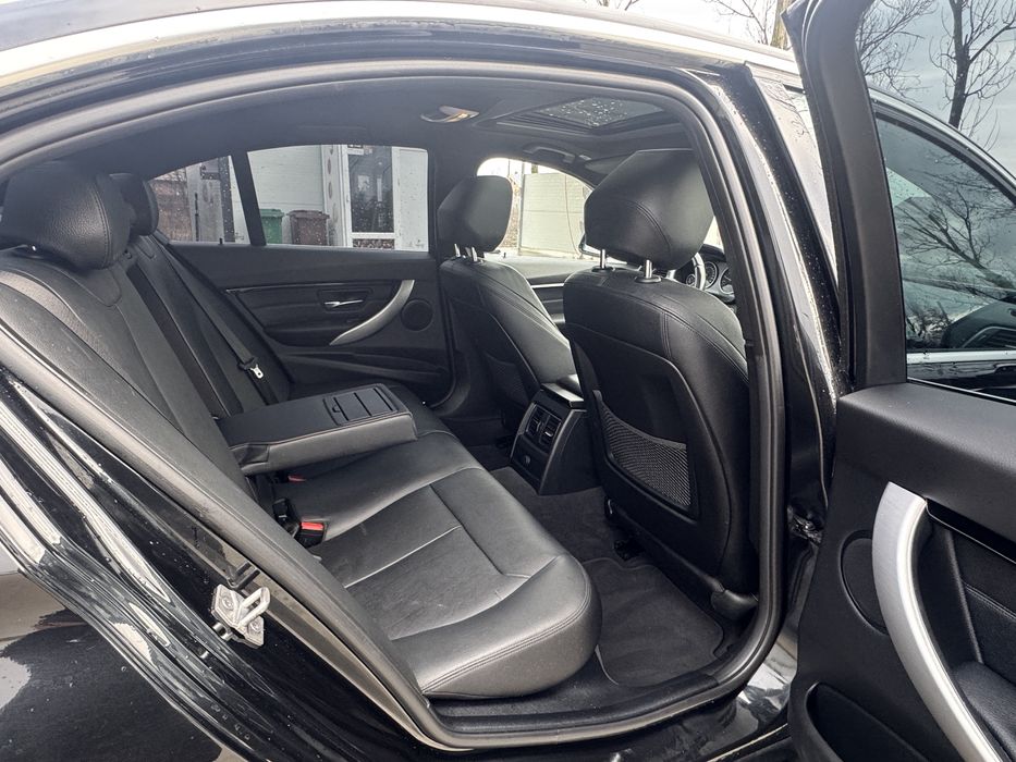 Bmw 2017 Facelift/M paket/full led/trapa/navi mare/piele/rate/garantie