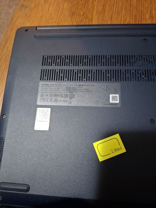 Vand laptop IdeaPad115IJL7 diagonala de 15''