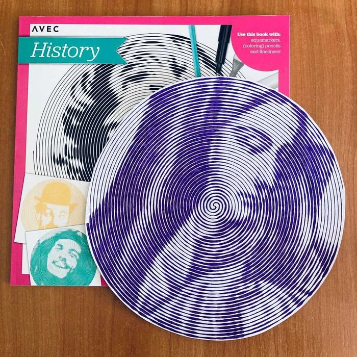 Чисто нови книги за спирално оцветяване - История и Сгради