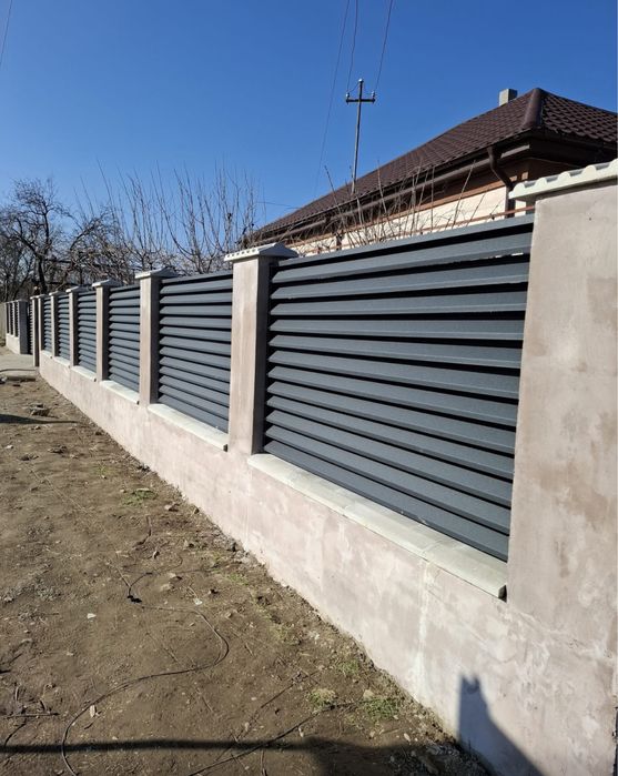 Executam garduri diferite modele