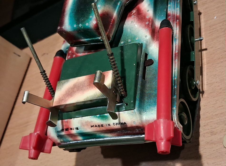 Jucarie veche colecție tabla