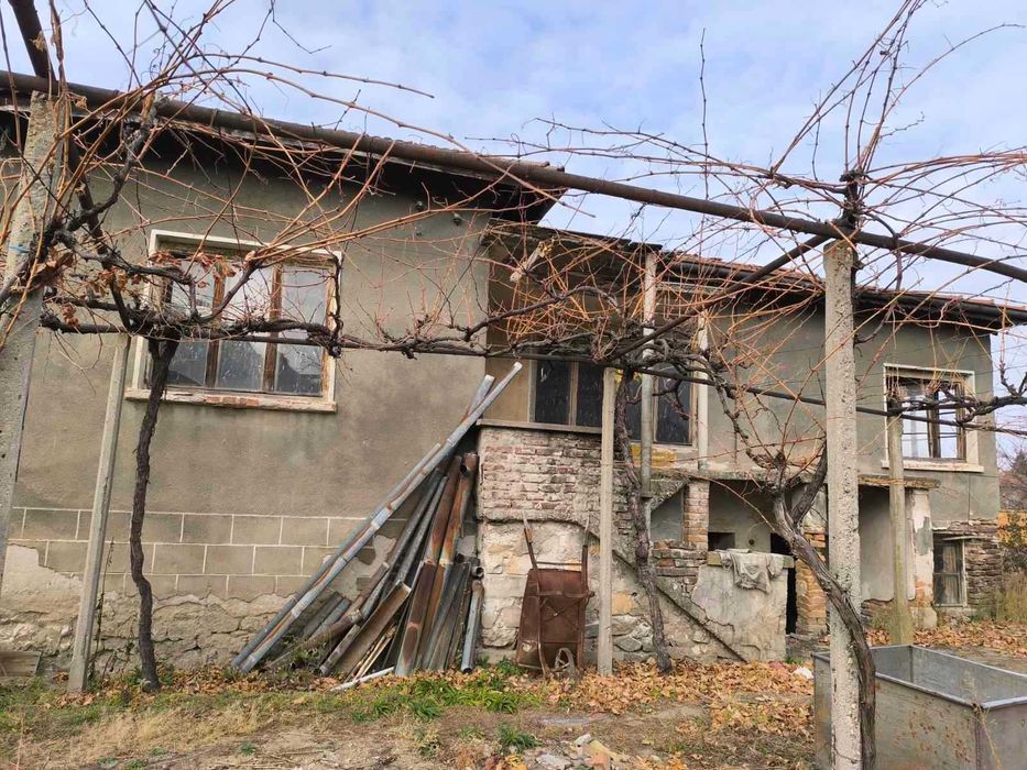 Продава се Къща в Пловдив, Централна гара - 152 кв.м за 395 €/кв.м - Снимка #1