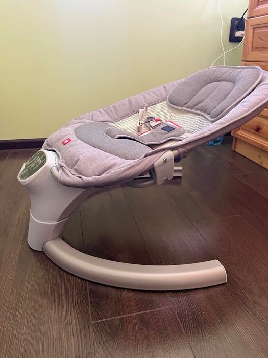 Детска люлка чисто нова с етикет и гаранция