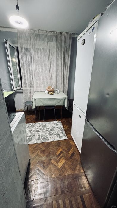 Продам 2-хкомн кв р-н Автопарк