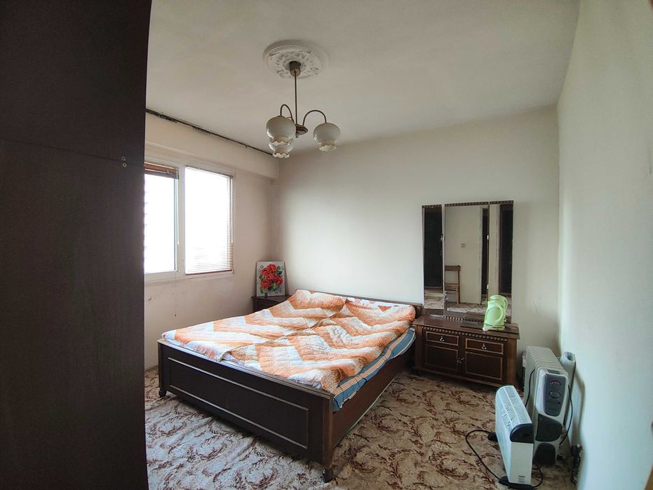 Тристаен апартамент - Запад 2
Тристаен апартамент - Запад 2