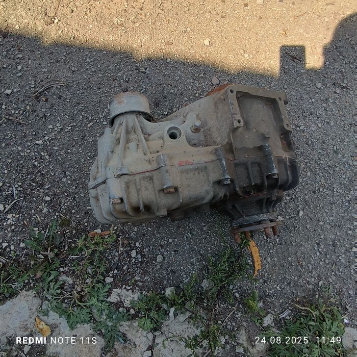 Продам раздатку Тойота Люсида