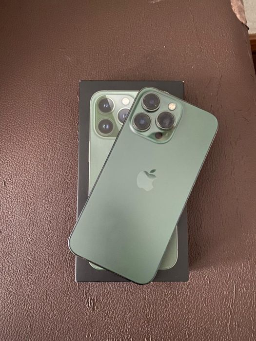 Айфон 13 про без ремонтов