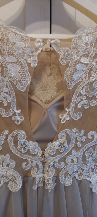 Rochie cu broderie