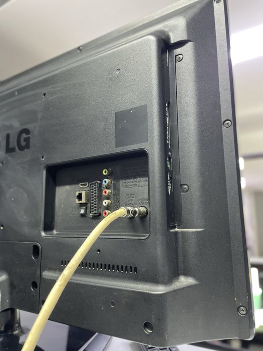 Телевизоры 37 000 тенге