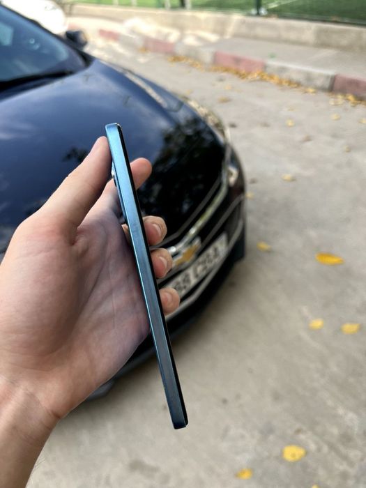 Продаётся redmi note 12pro. СРОЧНО!