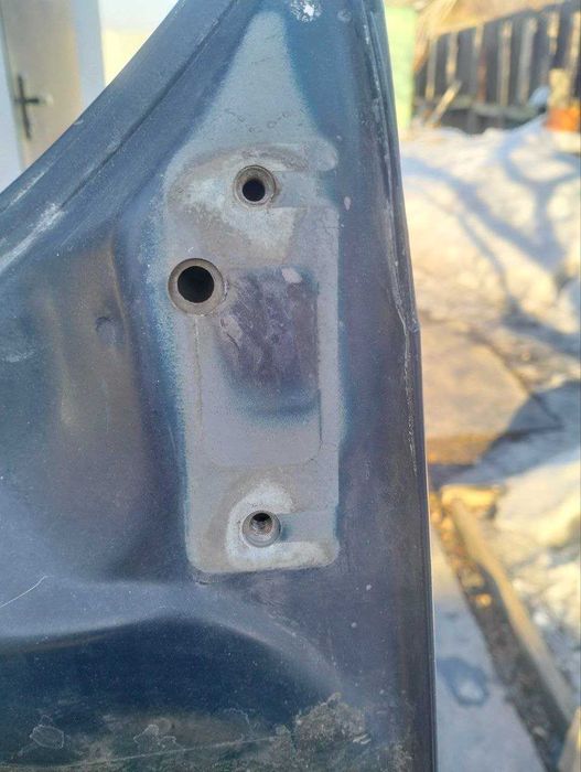 Капот БМВ е36 седан