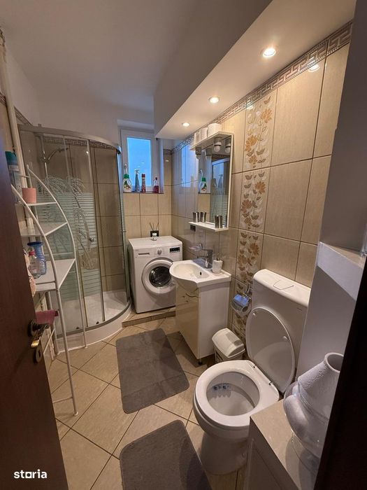 Apartament două camere Rovine