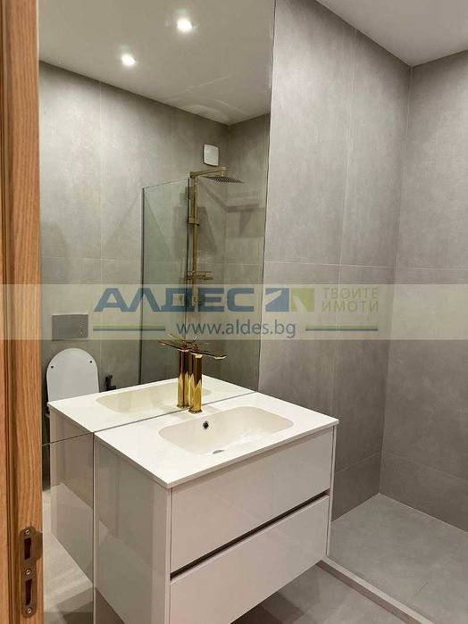 Дава се под наем Тристаен апартамент в София, Бояна - 341 кв.м за 4289.1 € - Снимка #9