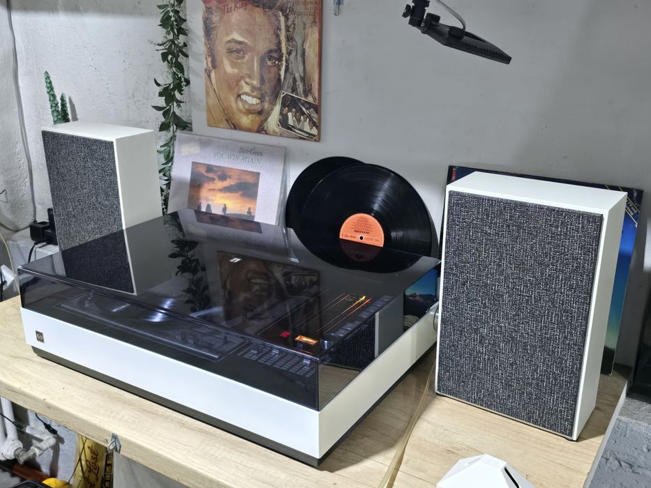 Grundig studio ROSITA 1600, pick-up, radio ,amplificator  boxe vintage