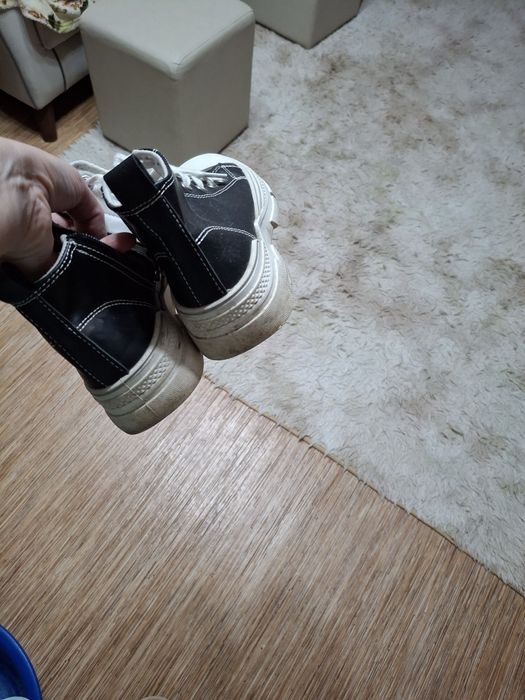 Ботинки осенние р 33