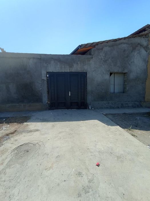 Nazarbek tekstil uy sotiladi