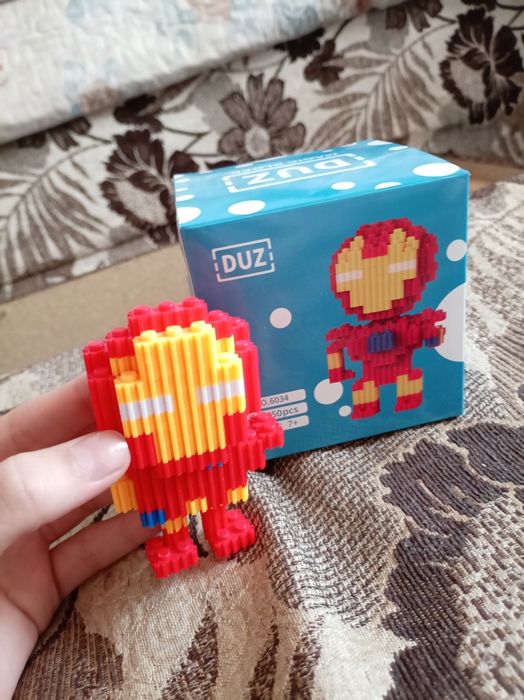 Готовые фигурки из конструктора Bricks