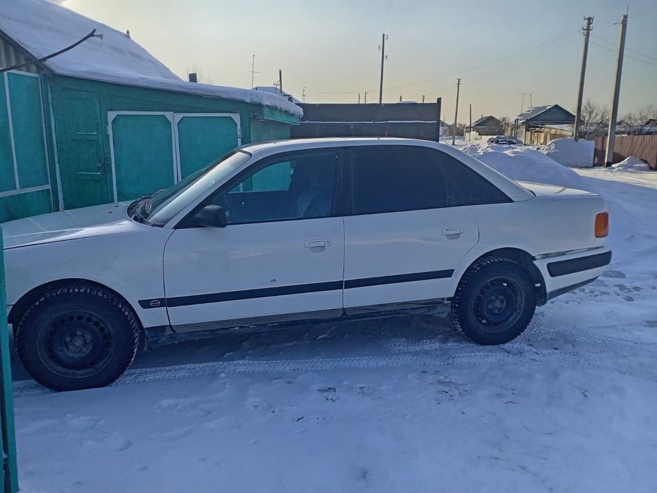 Продаётся ауди с4 100