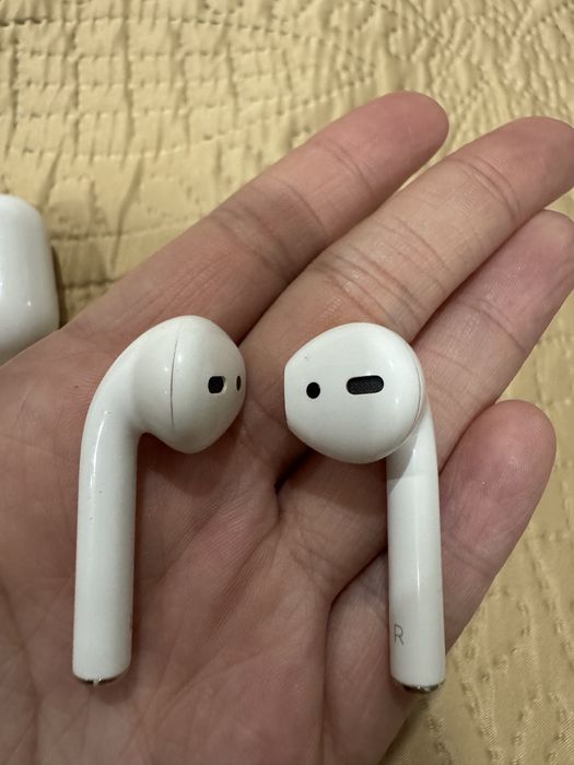 Продается Air Pods 2020 года