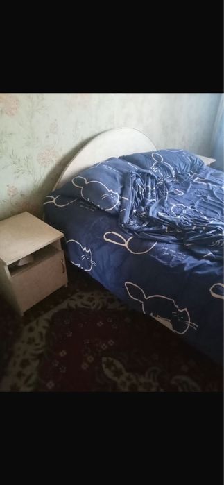 Спальный гарнитур