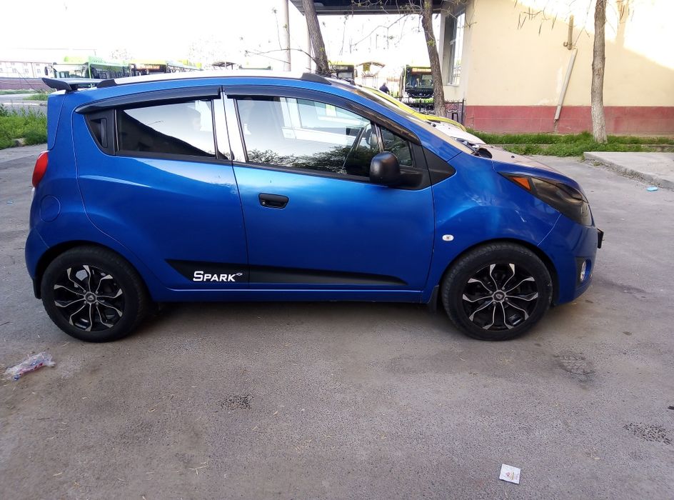 Срочно продается Спарк 2 позиция