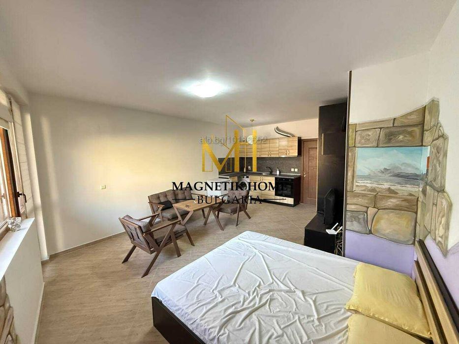 Дава се под наем Едностаен апартамент в Бургас, Център - 40 кв.м за 306 € - Снимка #4