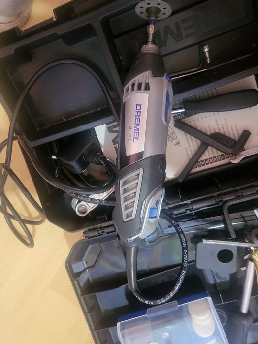 Dremel 4000 дрелка