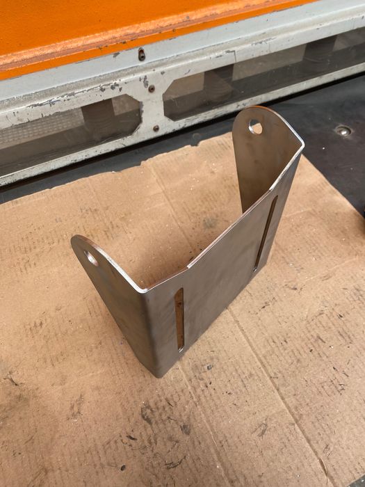 Планка за килова ролка неръждаема