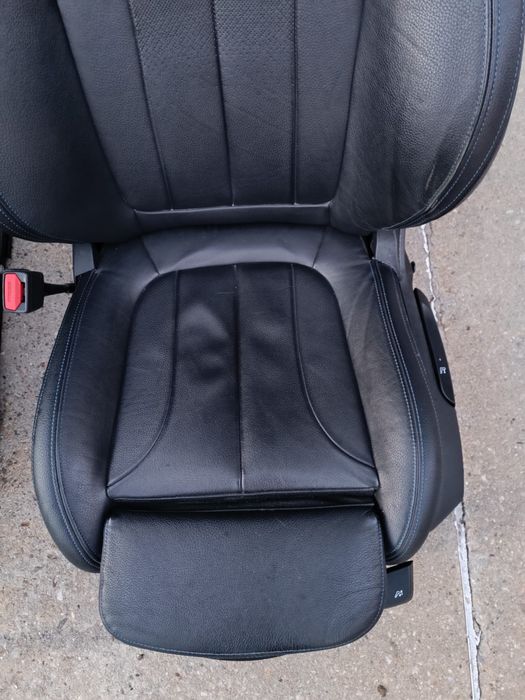 Спортен кожен салон за bmw f40/бмв/1серия/1serie/2020г/recaro/