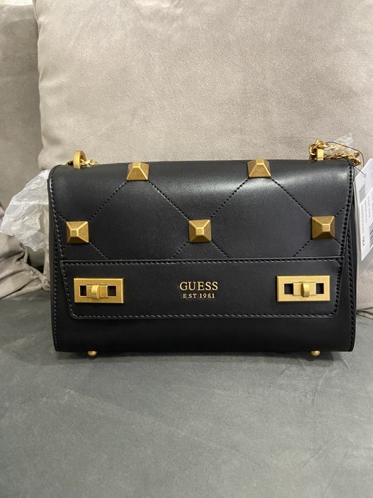 Оригинална чанта Guess