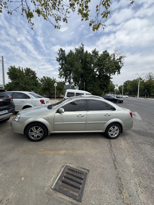 Chevrolet Lacetti 1.8