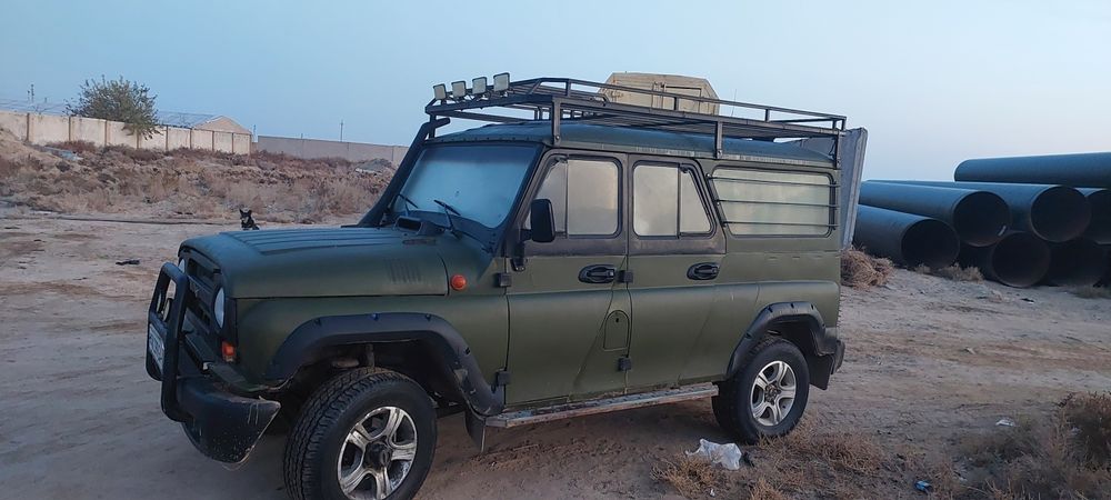 Уаз люкс наварот