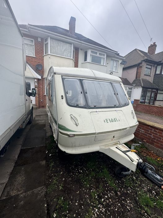 Rulota Elddis 2 paturi