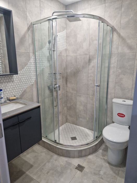 Дава се под наем Тристаен апартамент в Варна, м-т Траката - 100 кв.м за 816 € - Снимка #3