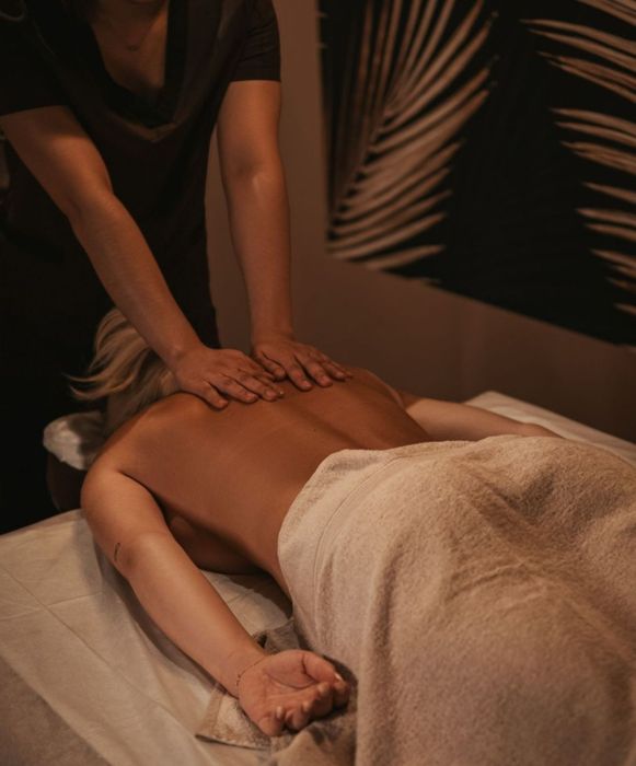 Массажист и пилингист