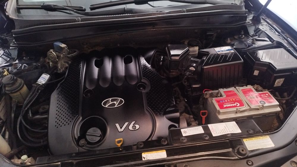 Hyundai santa Fe 27 v6  cutie automată