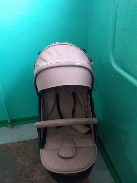Детская коляска продам