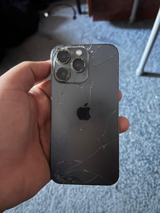 Продается Iphone 13 pro