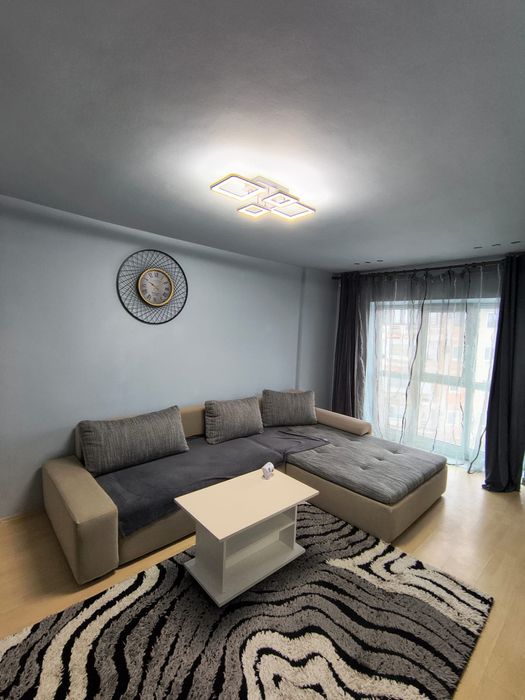 Garsoniera de inchiriat