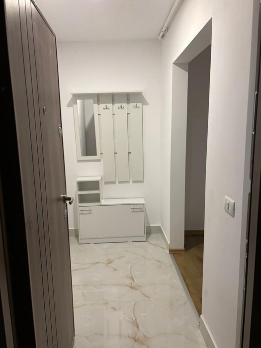 Inchiriez apartament 2 camere