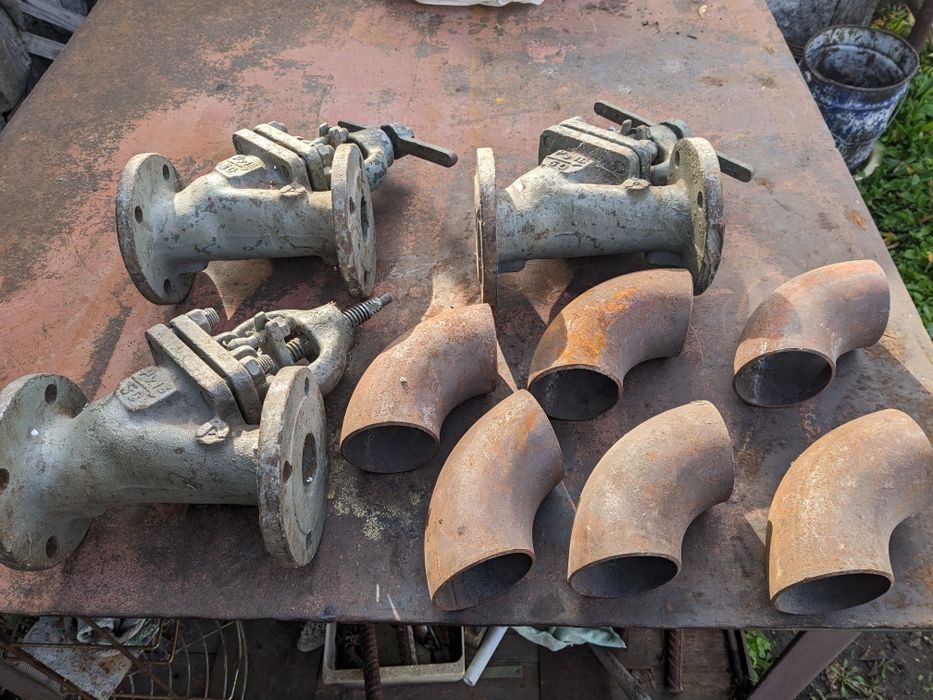 Задвижки,полуотводы