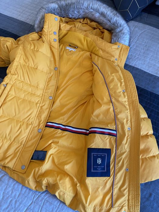 Tommy Hilfiger зимно яке с качулка S, естествен пух, 100% оригинал!