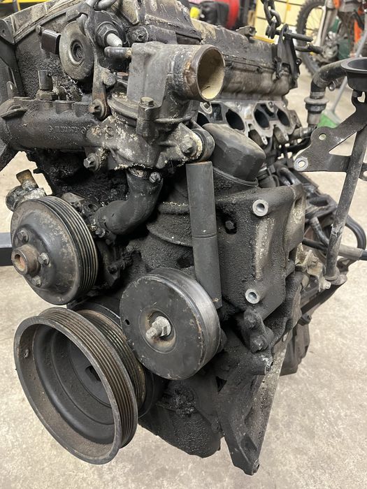 Двигател M111 Mercedes