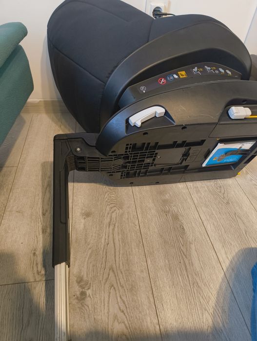 Продавам детско столче Maxi Cosi Pearl Pro2 2