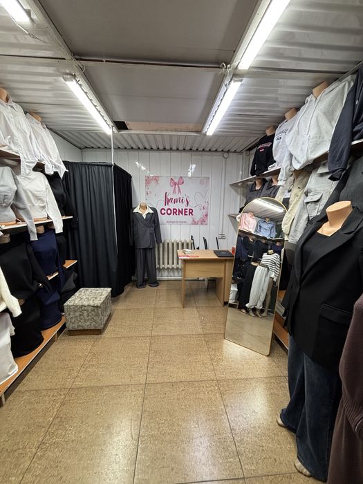 Бутик в Цветном ряду