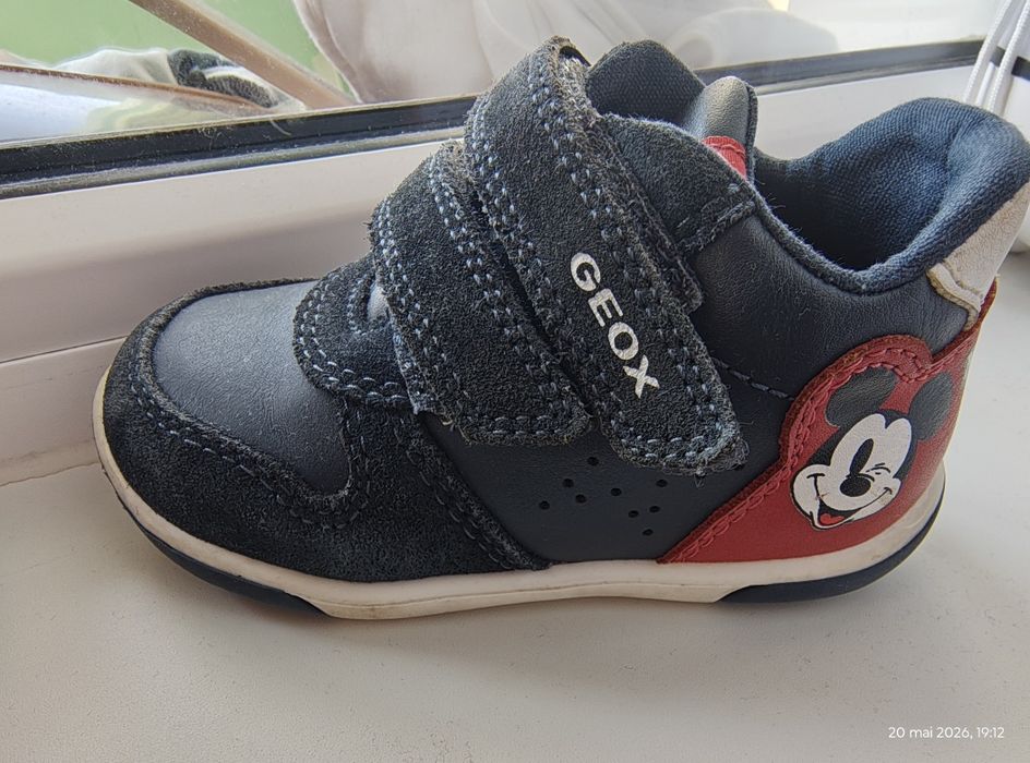 Adidași Geox copii,.mărime 21