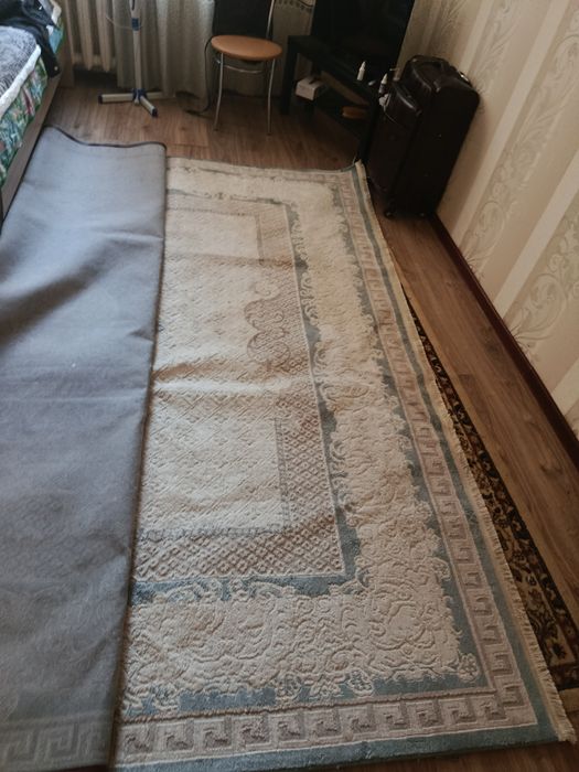 Продам ковры недорого